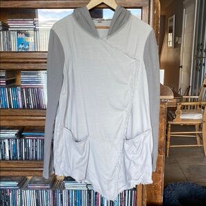 FREE PEOPLE Drippy Linen Jacket Silver/Grey Asymmetrical Front Hem, Size Medium